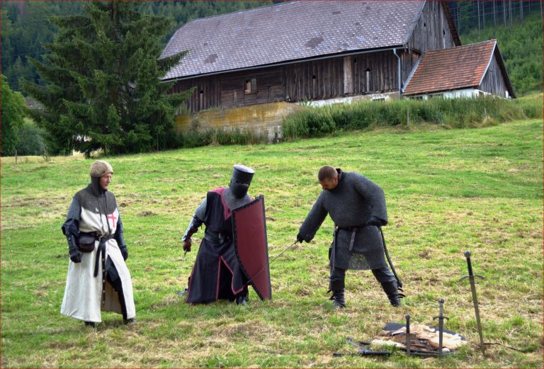 Das Leben Im Mittelalter Und Der Ritter Sankt Peter