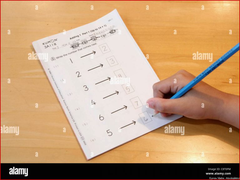 Kumon Mathe Übungen Arbeitsblatt Stockfoto Bild