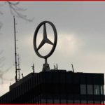 Mercedes Benz Aktie 2 Positive Und 1 Negative Entwicklung