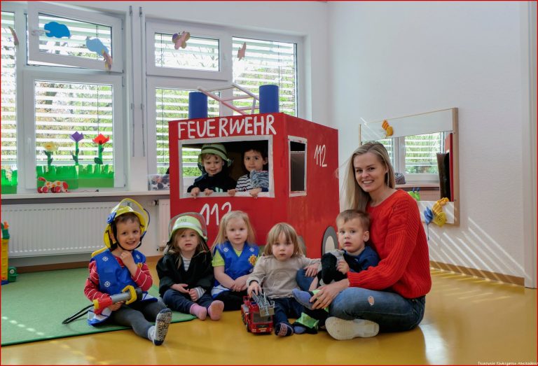 Thema Feuerwehr Im Kindergarten Basteln Kinderbilder